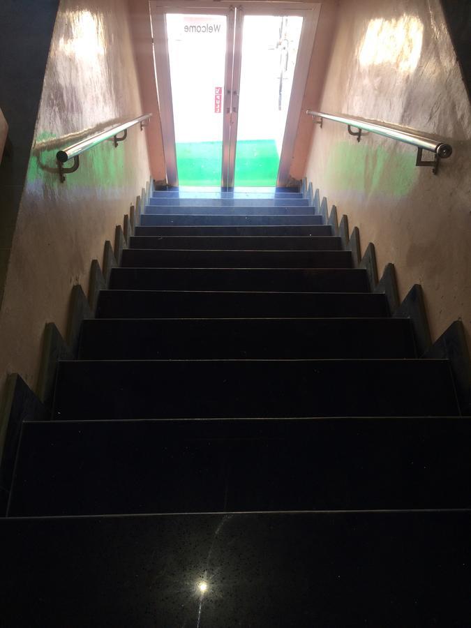 Hotel Tulsi Bānda Exterior photo